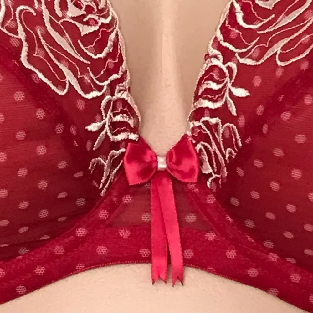 Elomi Betty Underwire Plunge Bra 42DD EL8170